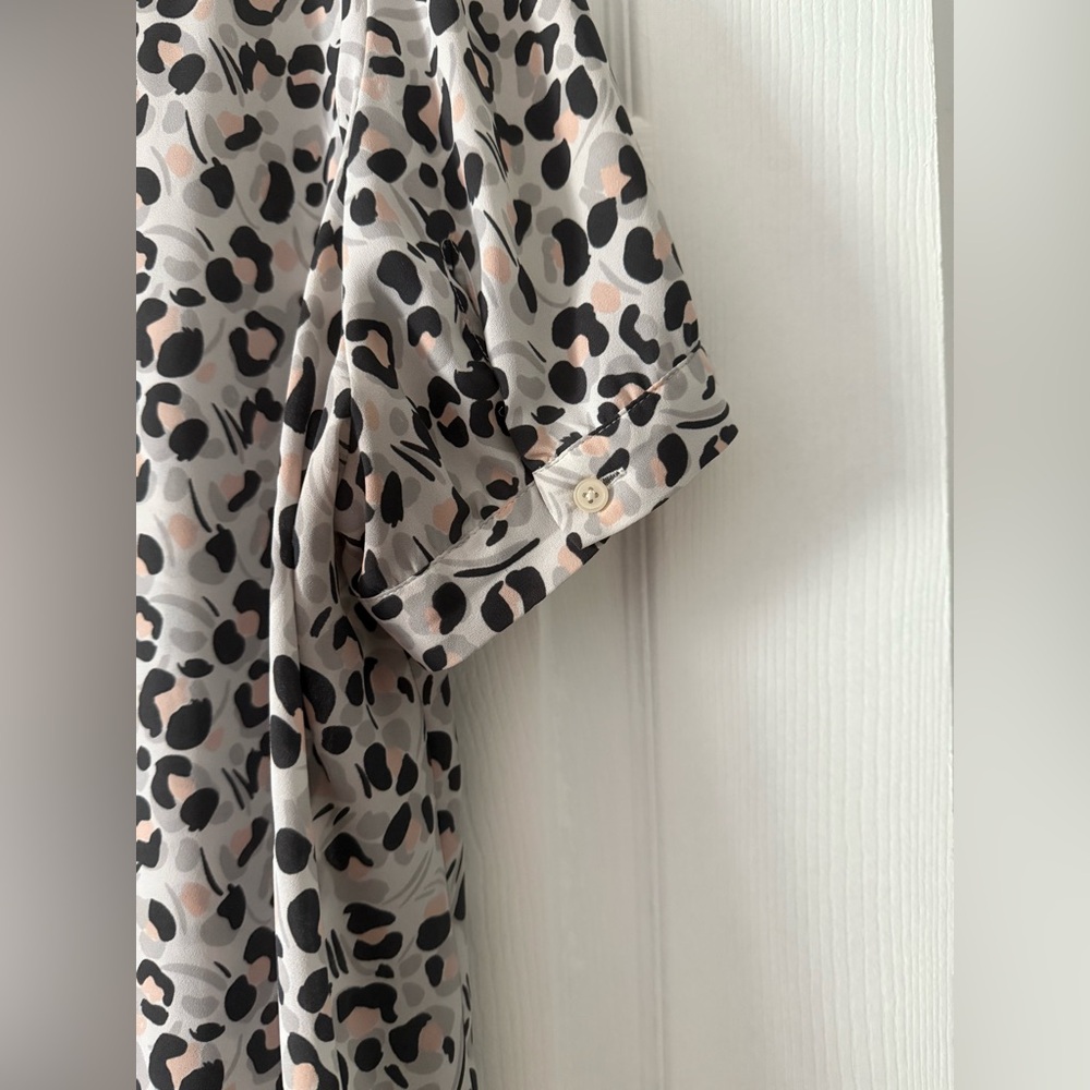 LOFT Plus Size 22 Leopard Print Blouse 🐾 - Picture 9 of 11